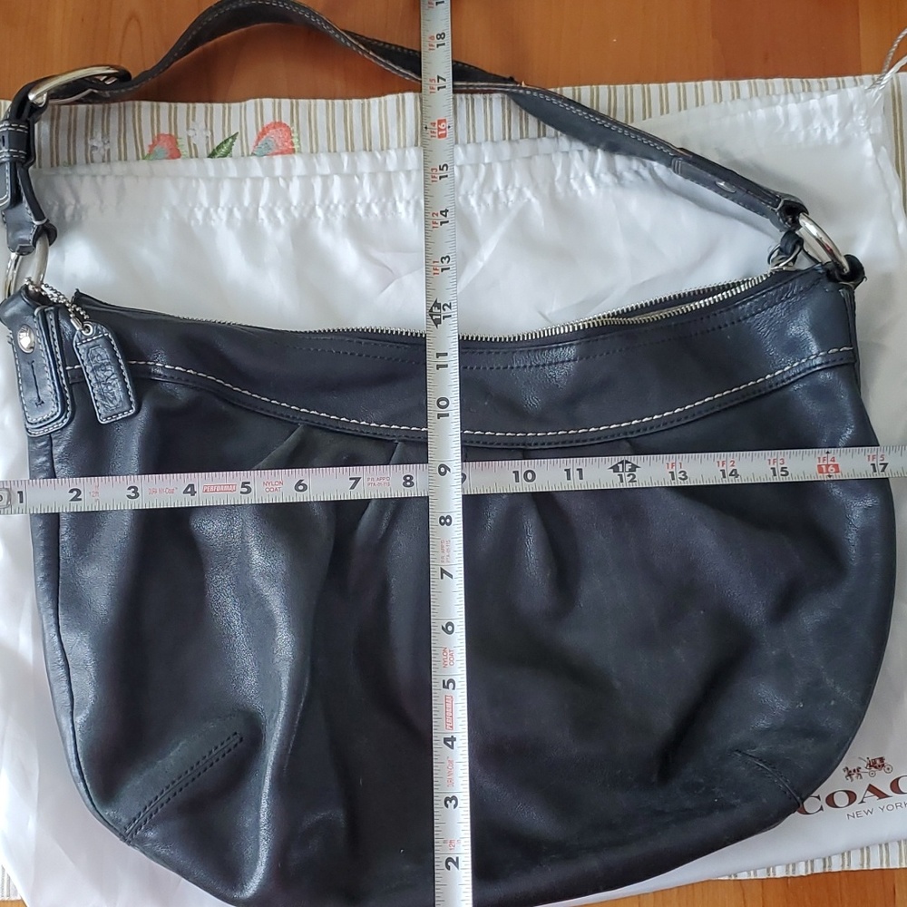 Coach hobo black leather purse
